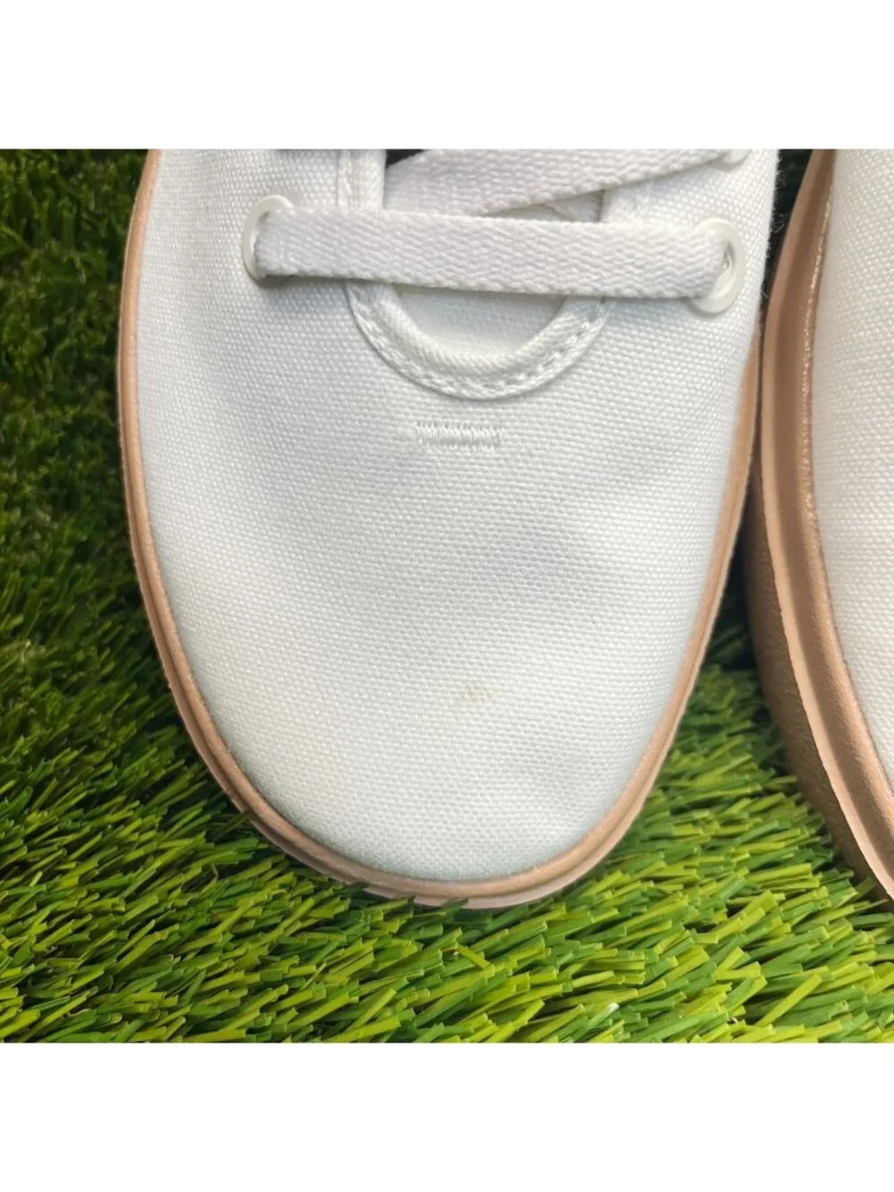 Allbirds Canvas Piper 2 Womens Size 10 White Gum Athletic Running Shoes Sneakers